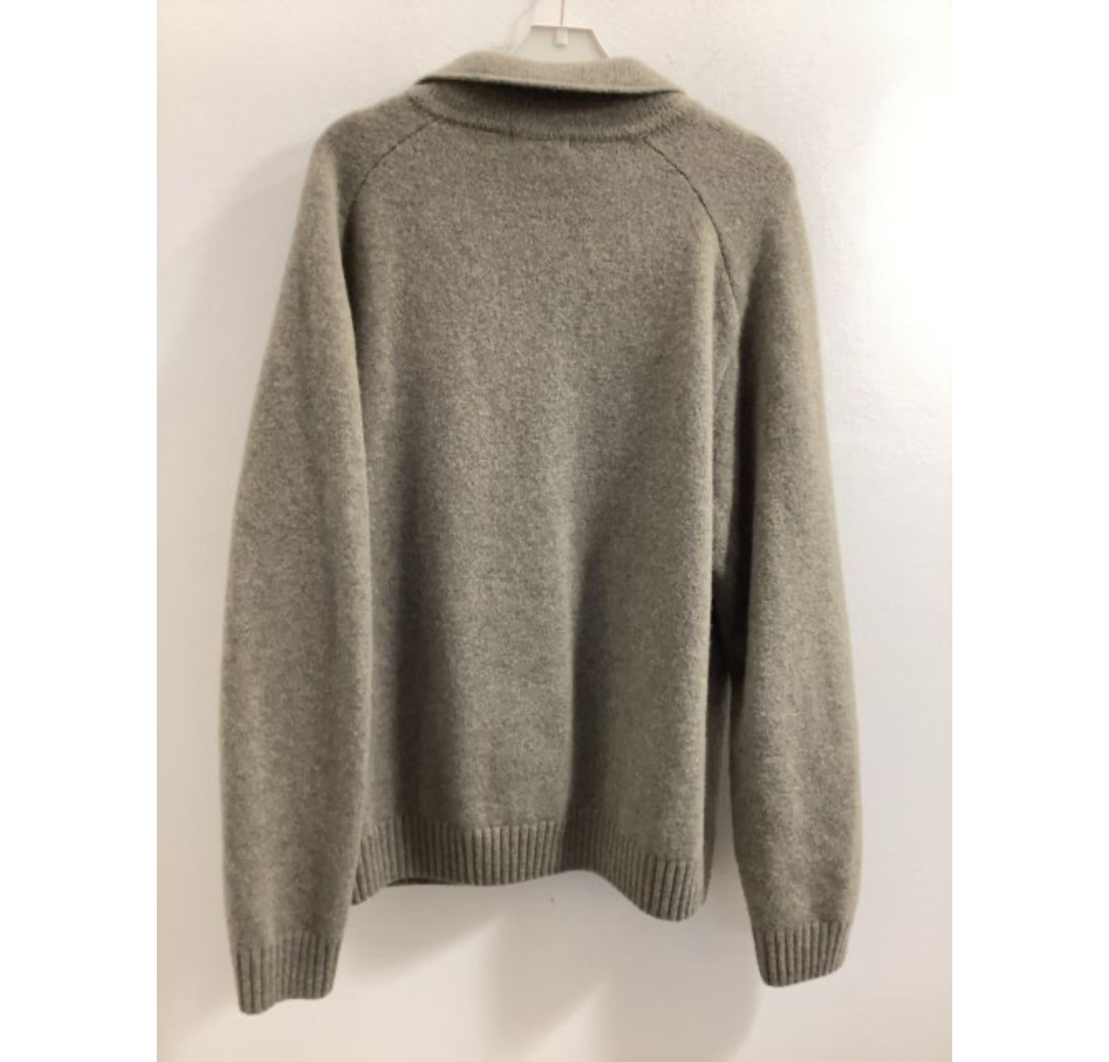 Uniqlo Striktrøje (B249)
